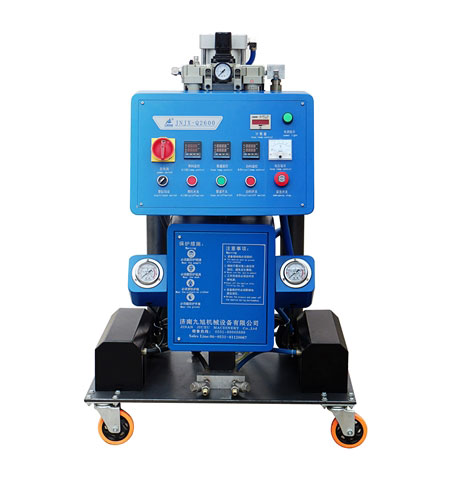 聚氨酯澆注設備型号：JNJX-Q2600